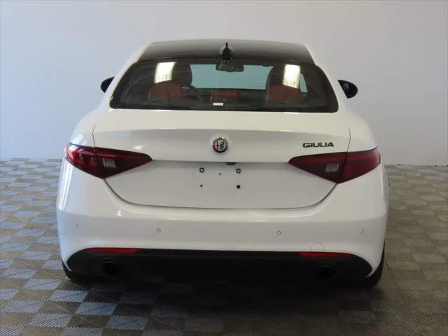 Used 2022 White Alfa Romeo Sprint RWD image 4