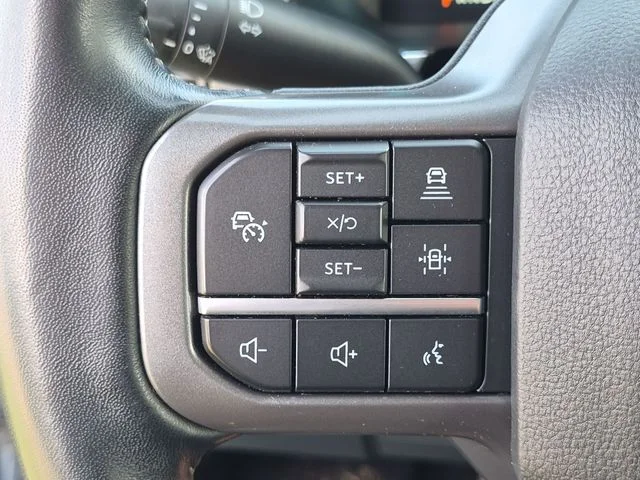 Used 2022 Silver Ford Lariat image 17