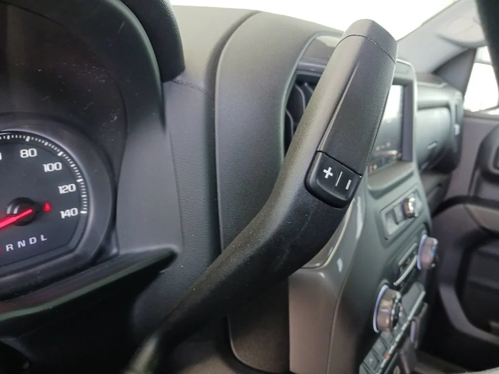 Used 2024 Summit White Chevrolet Custom image 32