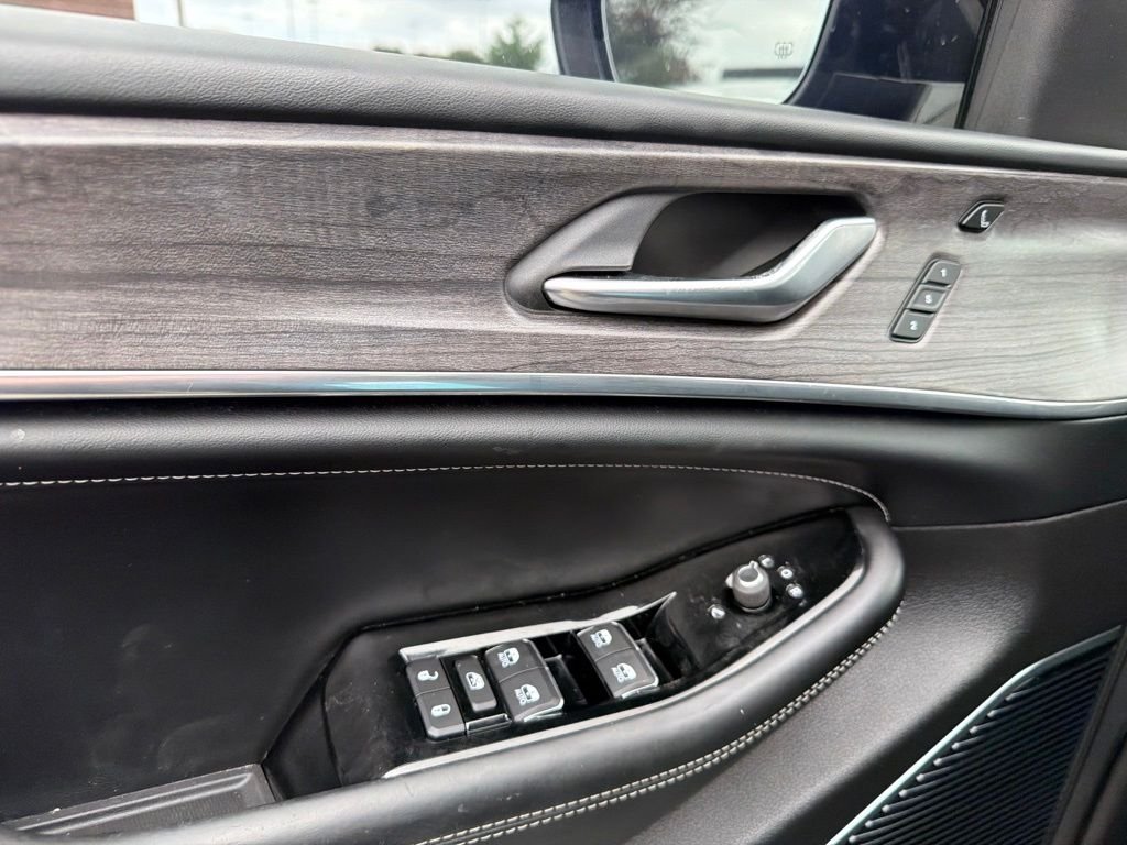 Used 2021 Gray Jeep Overland image 22