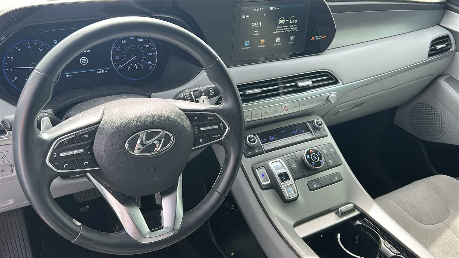 Used 2020 Moonlight Cloud Hyundai SEL image 10