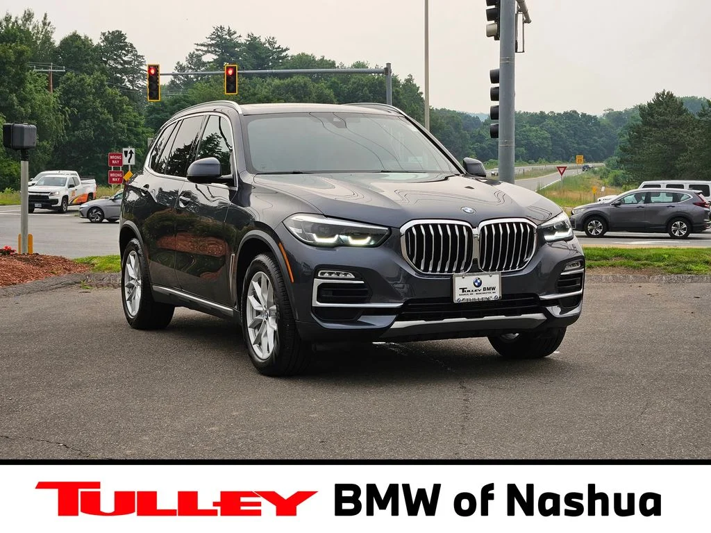Used 2020 Arctic Grey Metallic BMW xDrive40i image 1