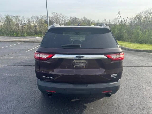 Used 2018 Black Currant Chevrolet 3LT image 4