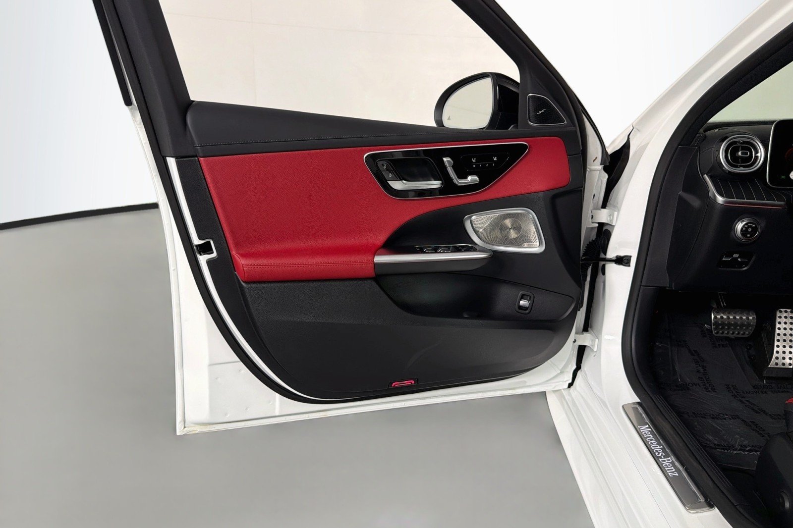 New 2026 Polar White Mercedes-Benz C 300 Sedan image 20