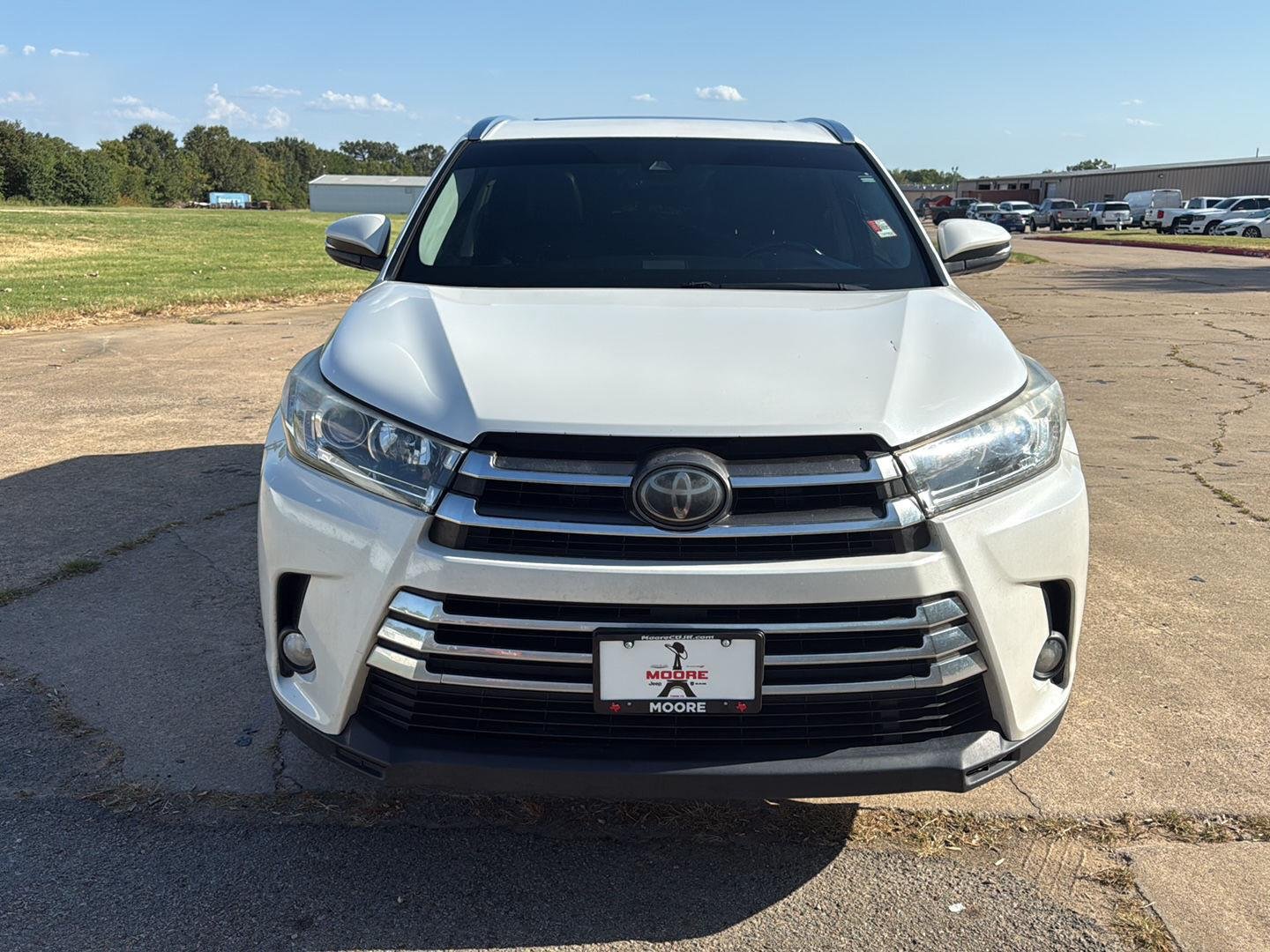 Used 2017 Toyota Highlander Limited with VIN 5TDYZRFH3HS218436 for sale in Paris, TX