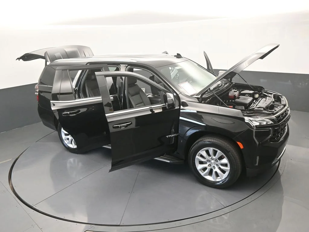 Used 2022 Black Chevrolet LT image 74