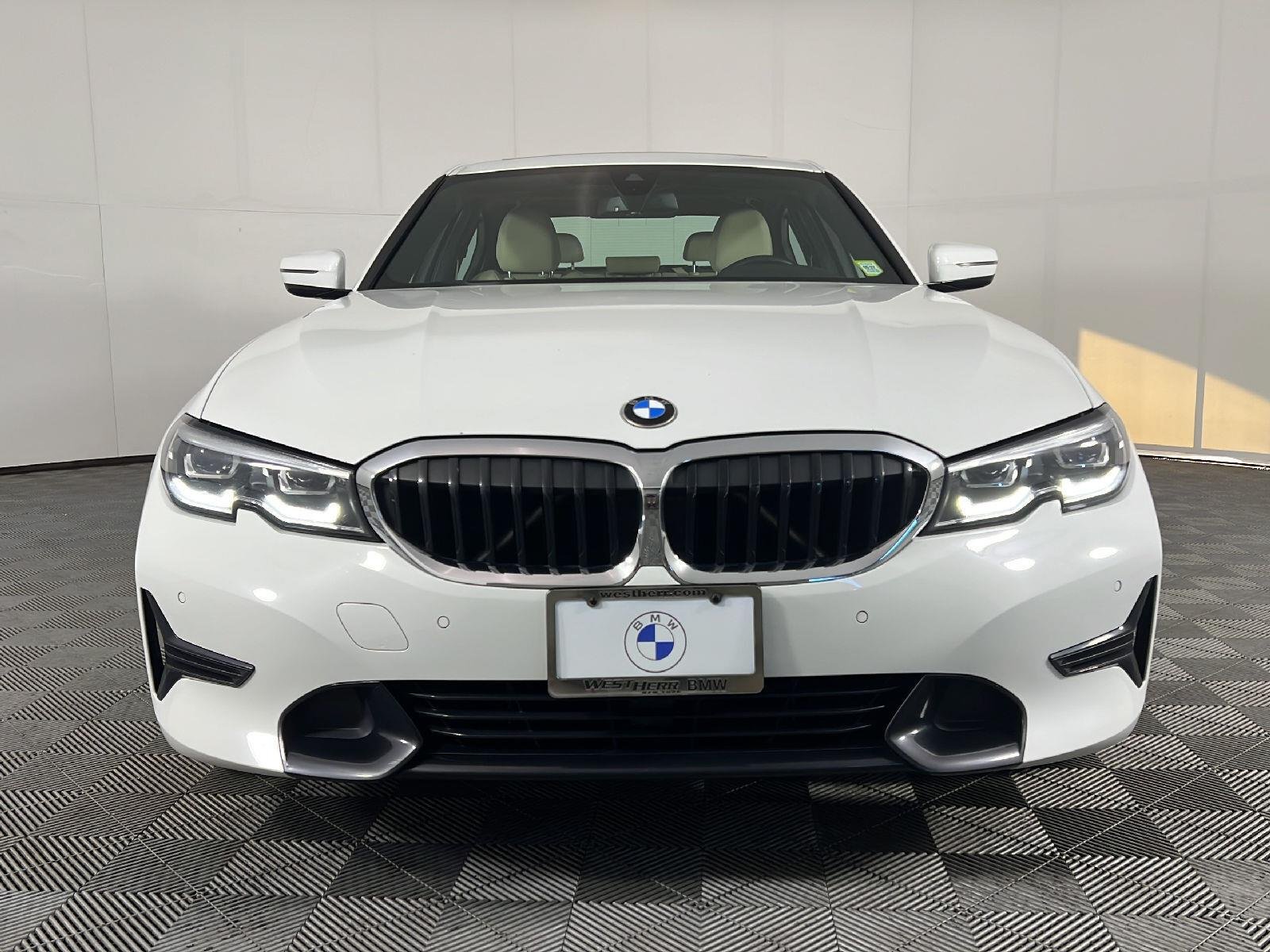 Used 2019 Alpine White BMW 330i xDrive image 13