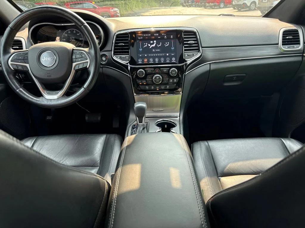Used 2020 White Jeep Limited image 17