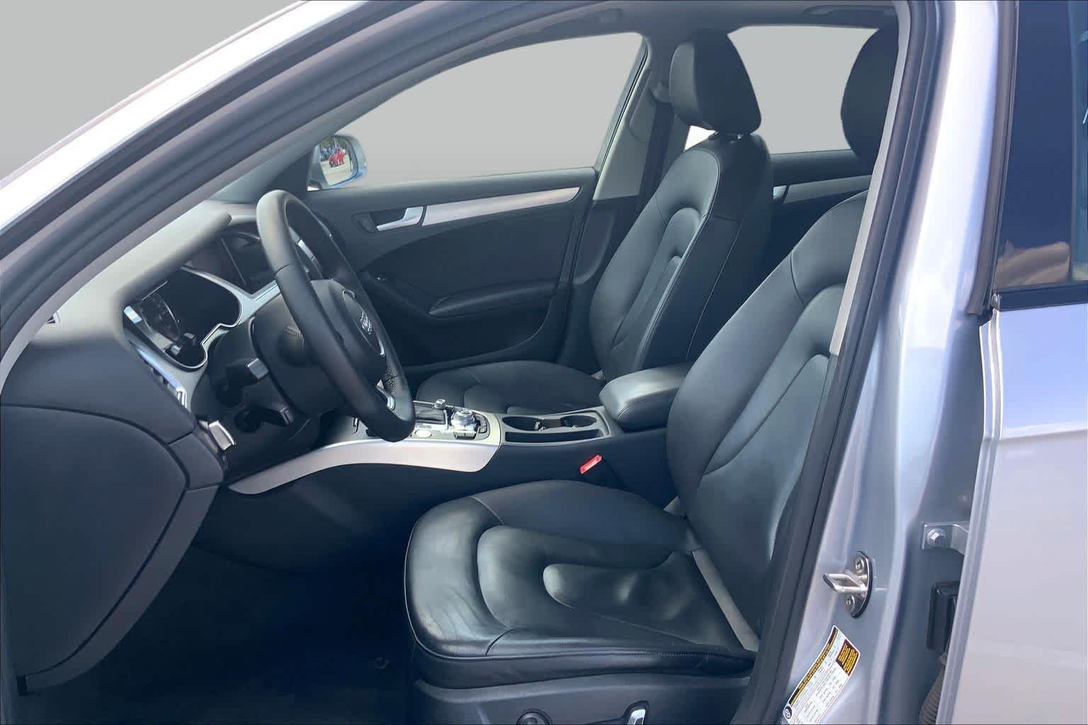 Used 2016 Florett Silver Metallic Audi Premium image 8