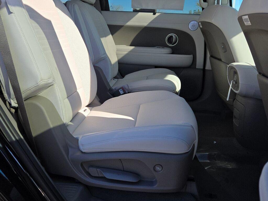 New 2026 Black Hyundai Limited AWD image 10