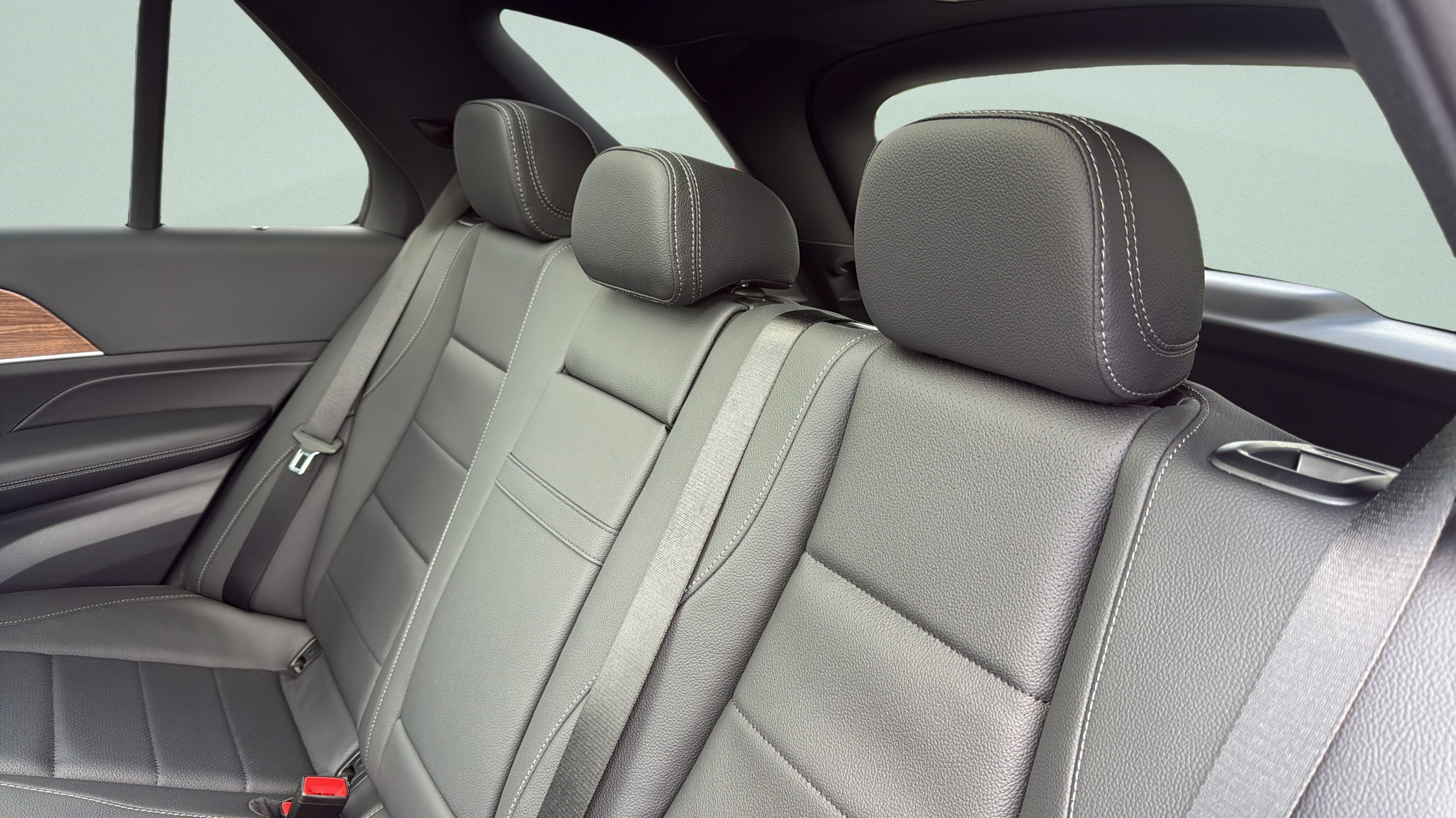 New 2026 Cirrus Silver Metallic Mercedes-Benz GLE 350 image 23