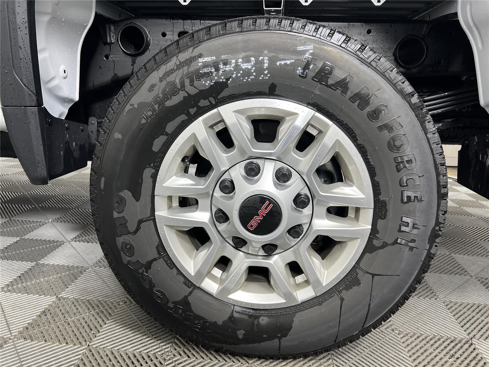 2026 GMC Sierra 2500HD Pro - Photo 17