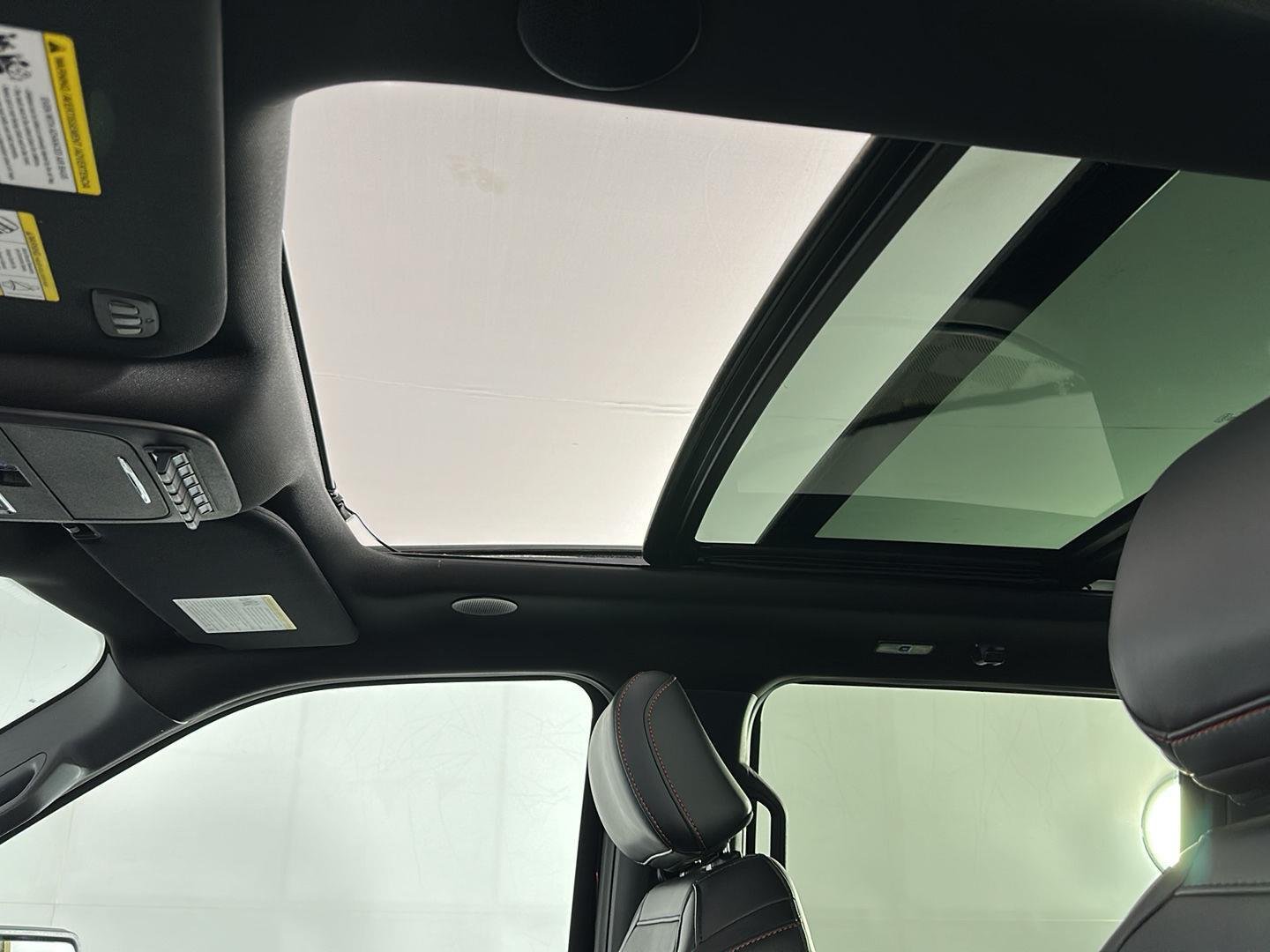 Used 2025 Agate Black Metallic Ford Raptor image 39