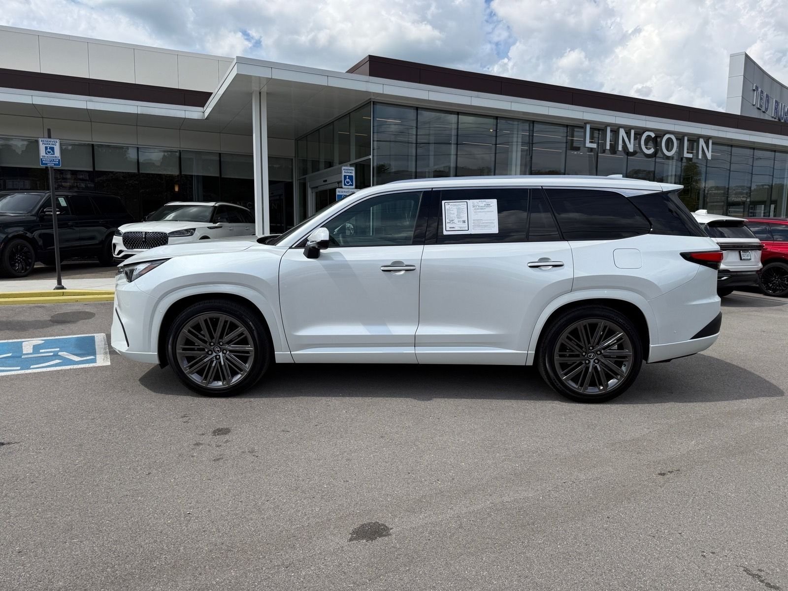 Used 2026 Beige Lexus 350 Luxury image 2