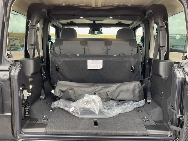 New 2026 Black Clear-Coat Exterior Paint Jeep Sport S image 9