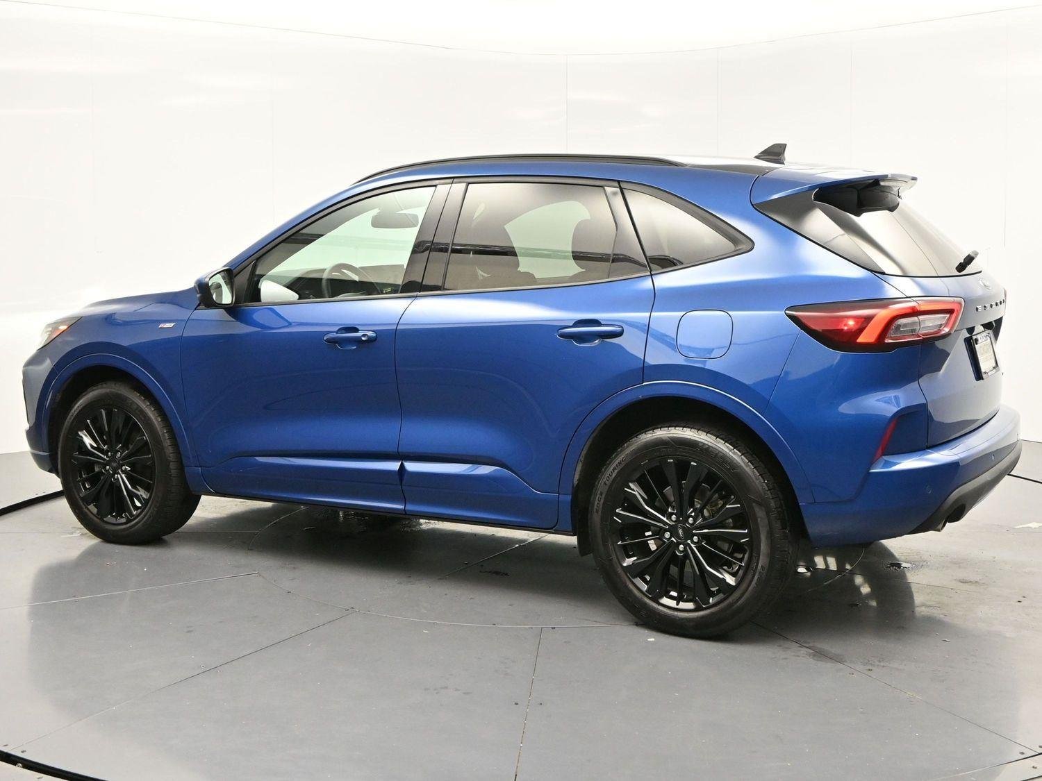 Used 2023 Atlas Blue Ford ST-Line Elite image 5