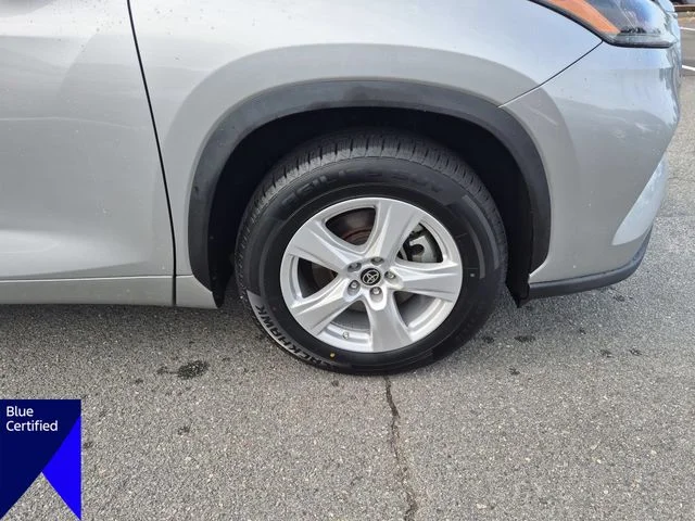 Used 2024 Silver Toyota LE image 10