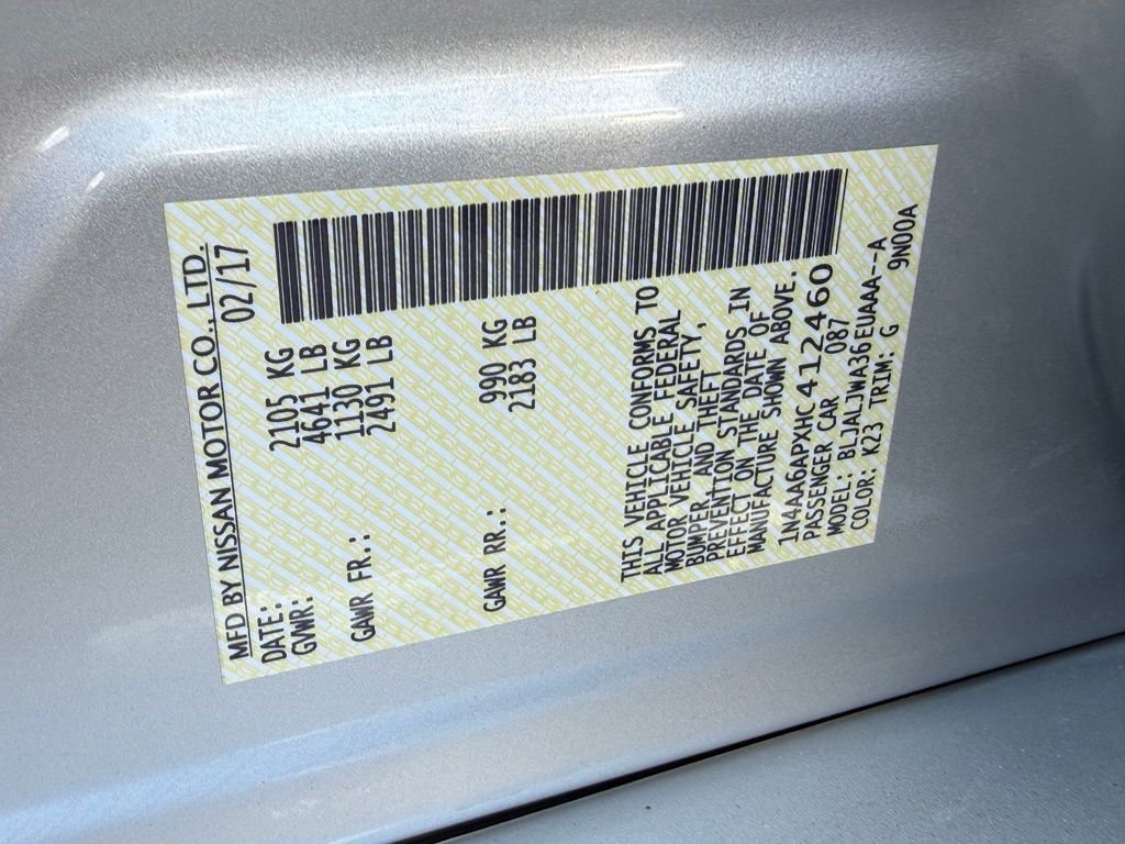 Used 2017 Brilliant Silver Nissan 3.5 SV image 27