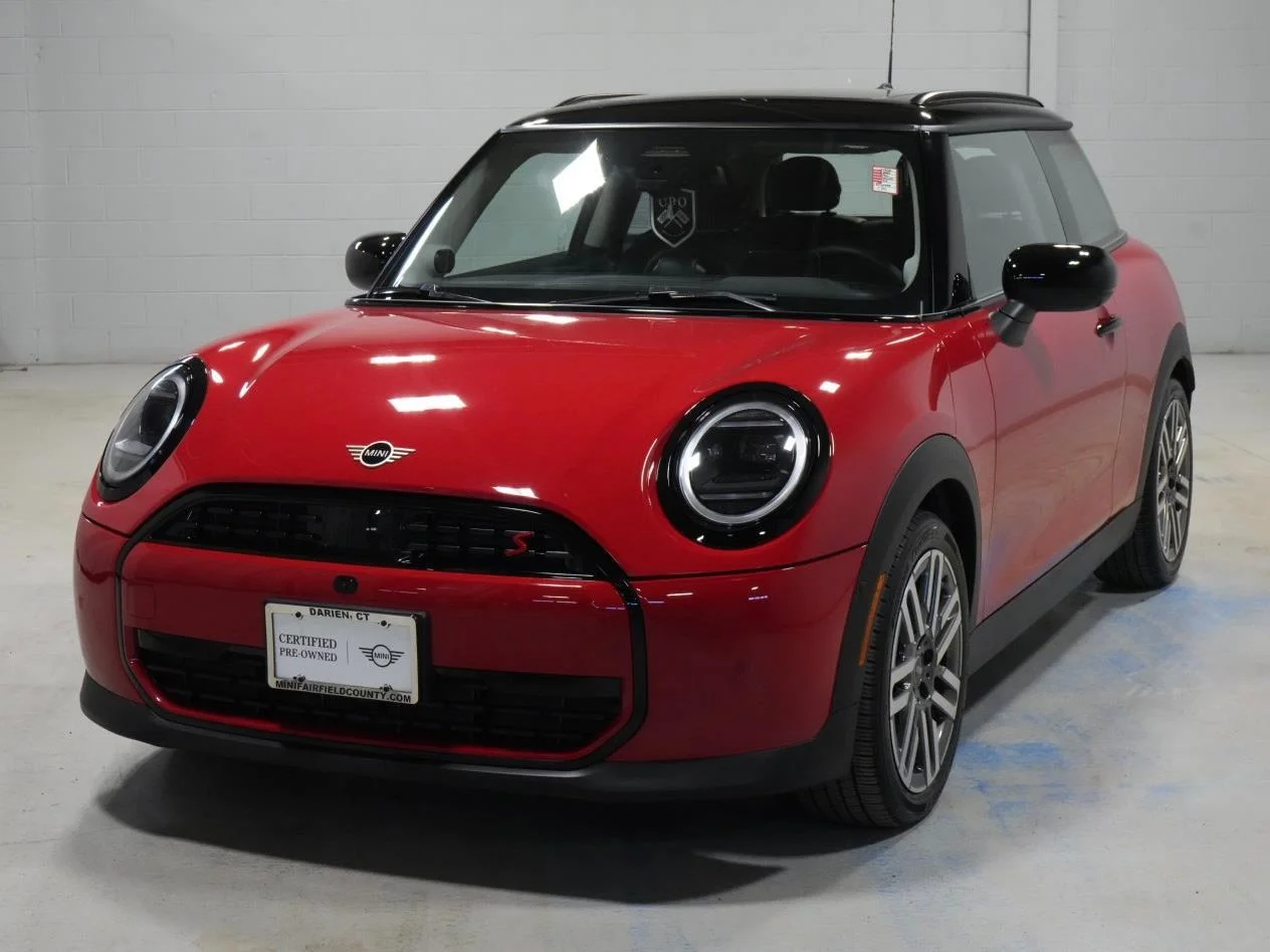 2025 MINI Hardtop Cooper S's photo