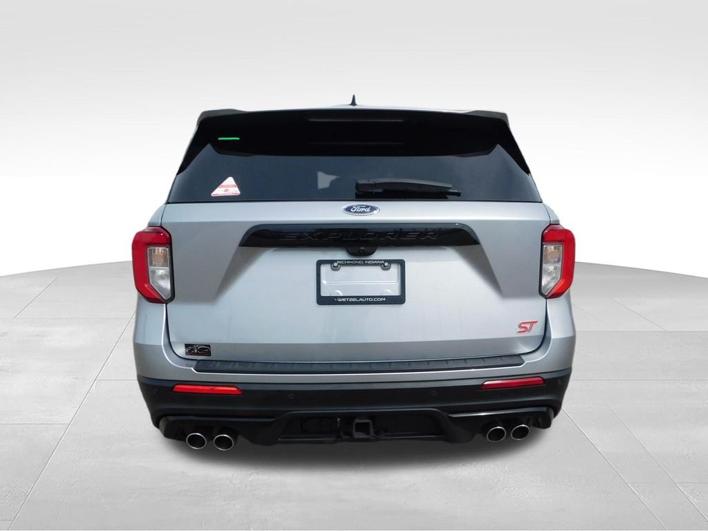 Used 2021 Silver Ford ST image 4