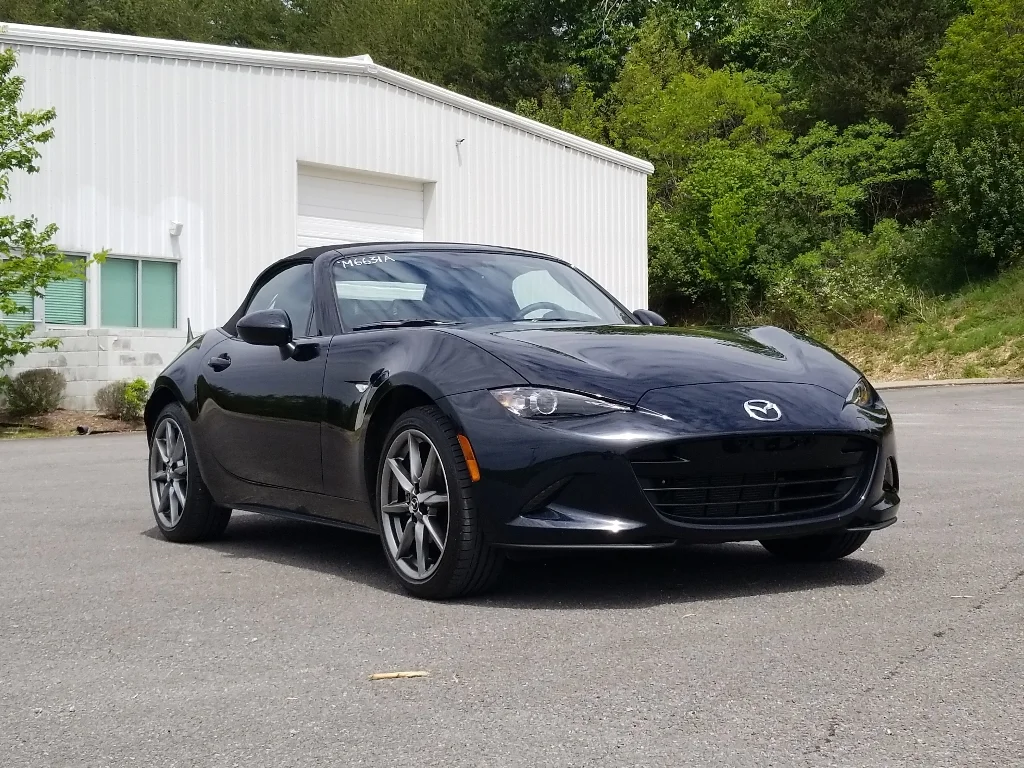 2022 Mazda MX-5 Miata Grand Touring's photo