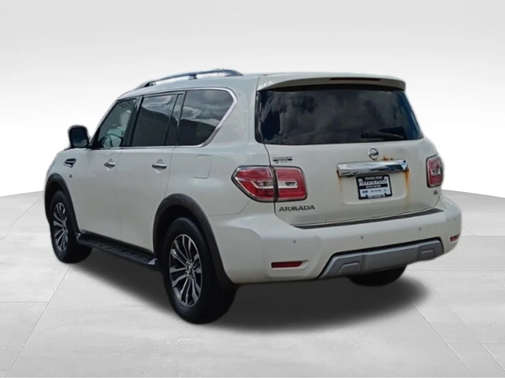 Used 2018 Pearl White Nissan SV image 6