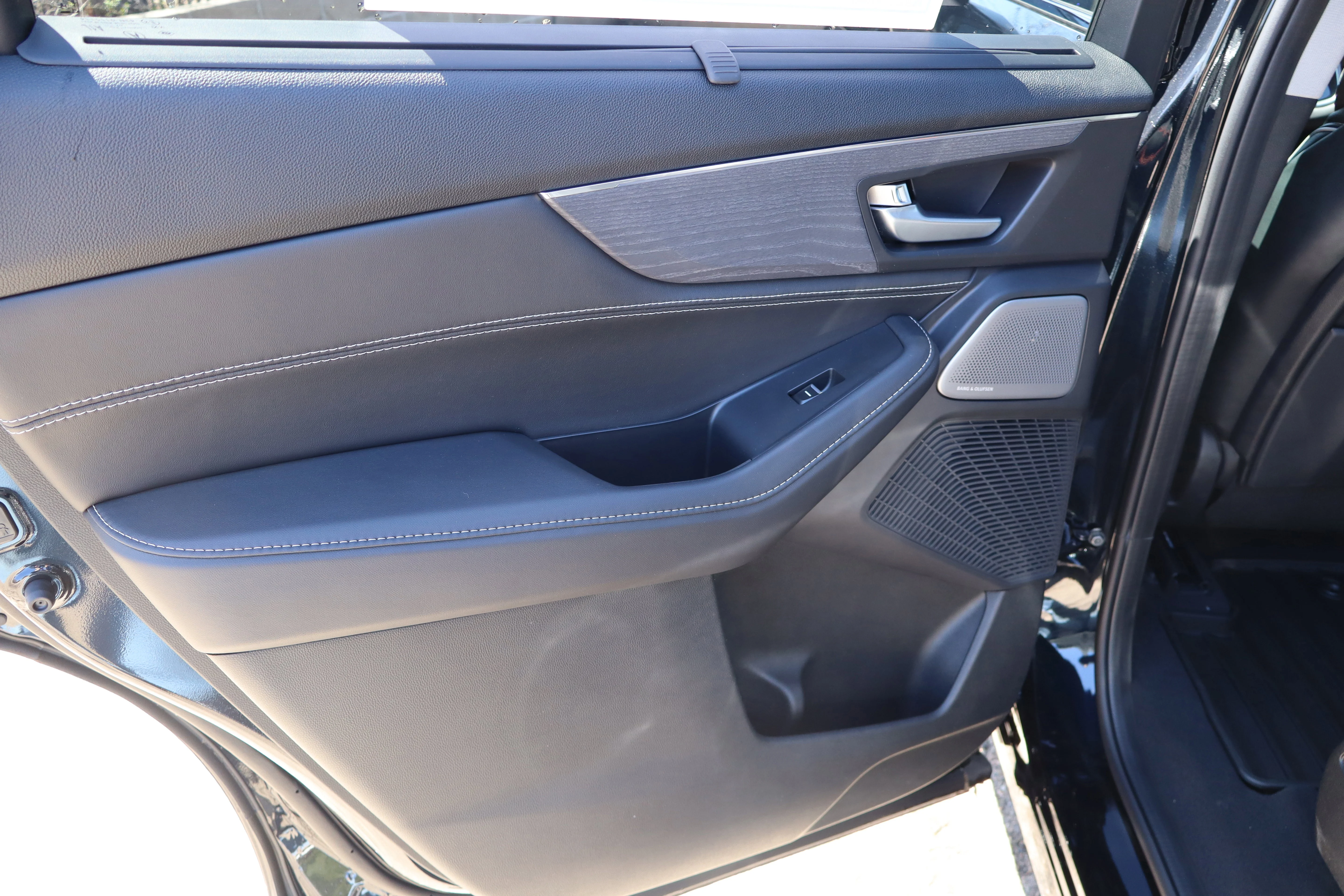New 2026 Majestic Black Pearl Acura w/Advance Package image 26