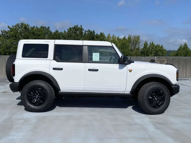 New 2026 White Ford Badlands image 2