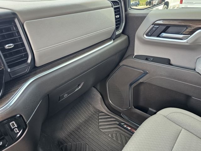 Used 2026 Gray Chevrolet LT image 27