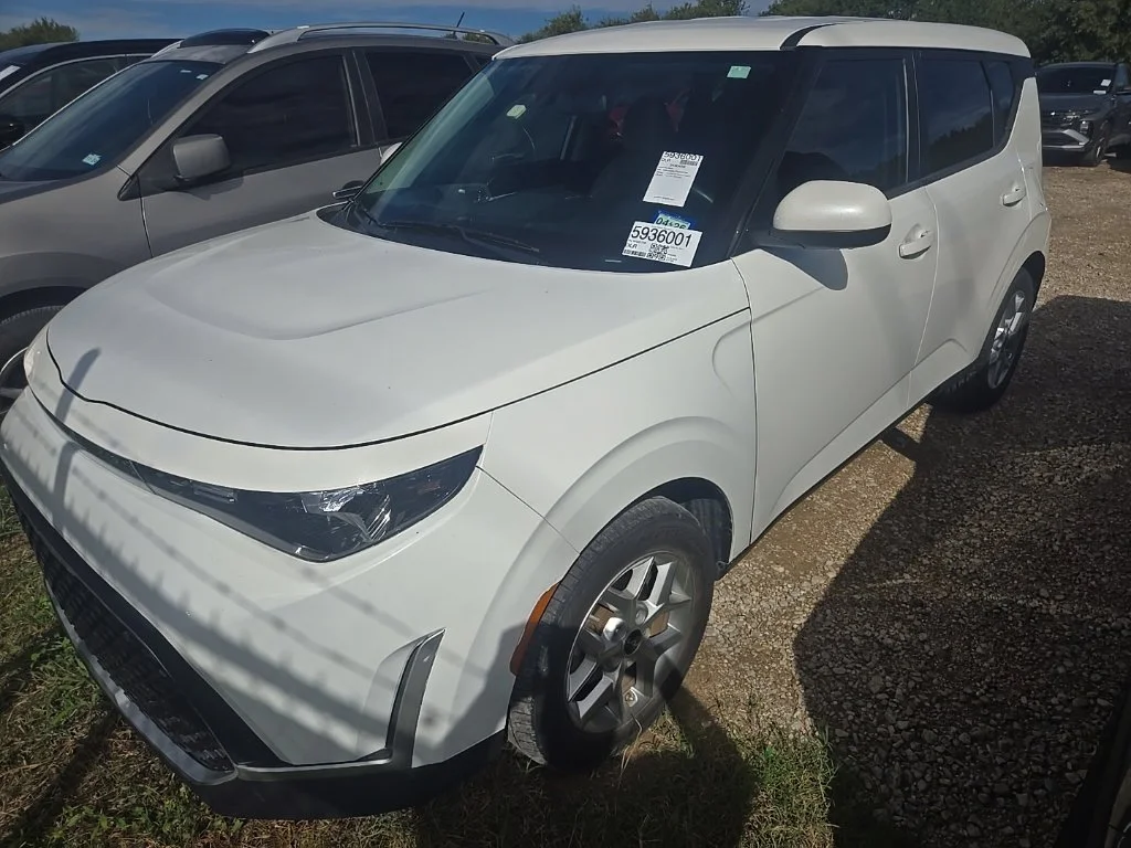 Used 2024 White Kia LX image 1