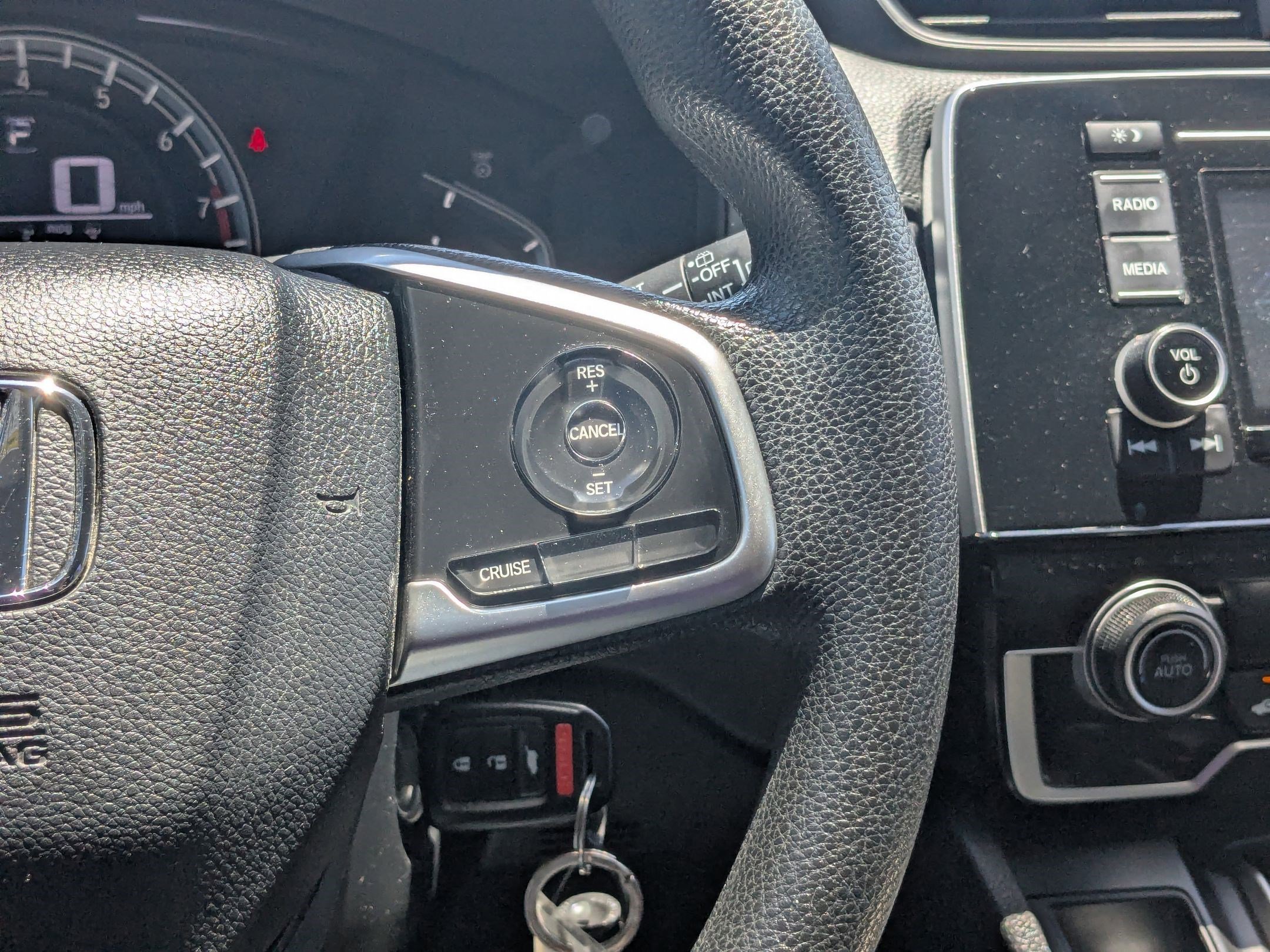 Used 2019 Platinum White Pearl Honda LX image 20