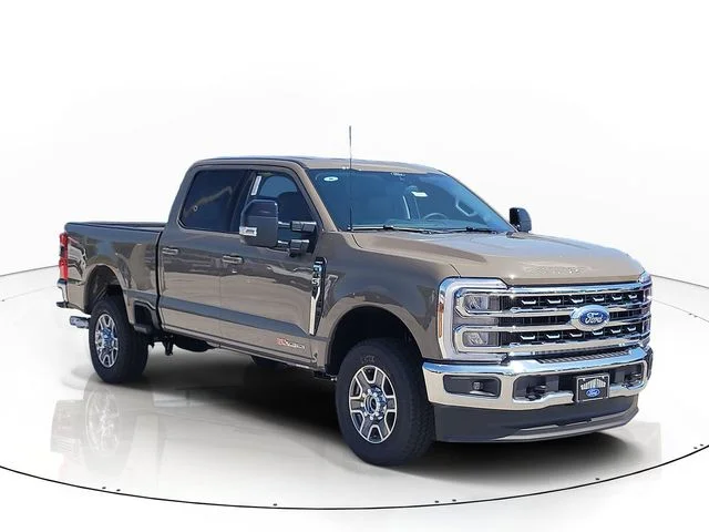 New 2026 Gray Ford Lariat image 3