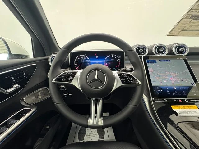 New 2026 Polar White Mercedes-Benz GLC 300 image 22