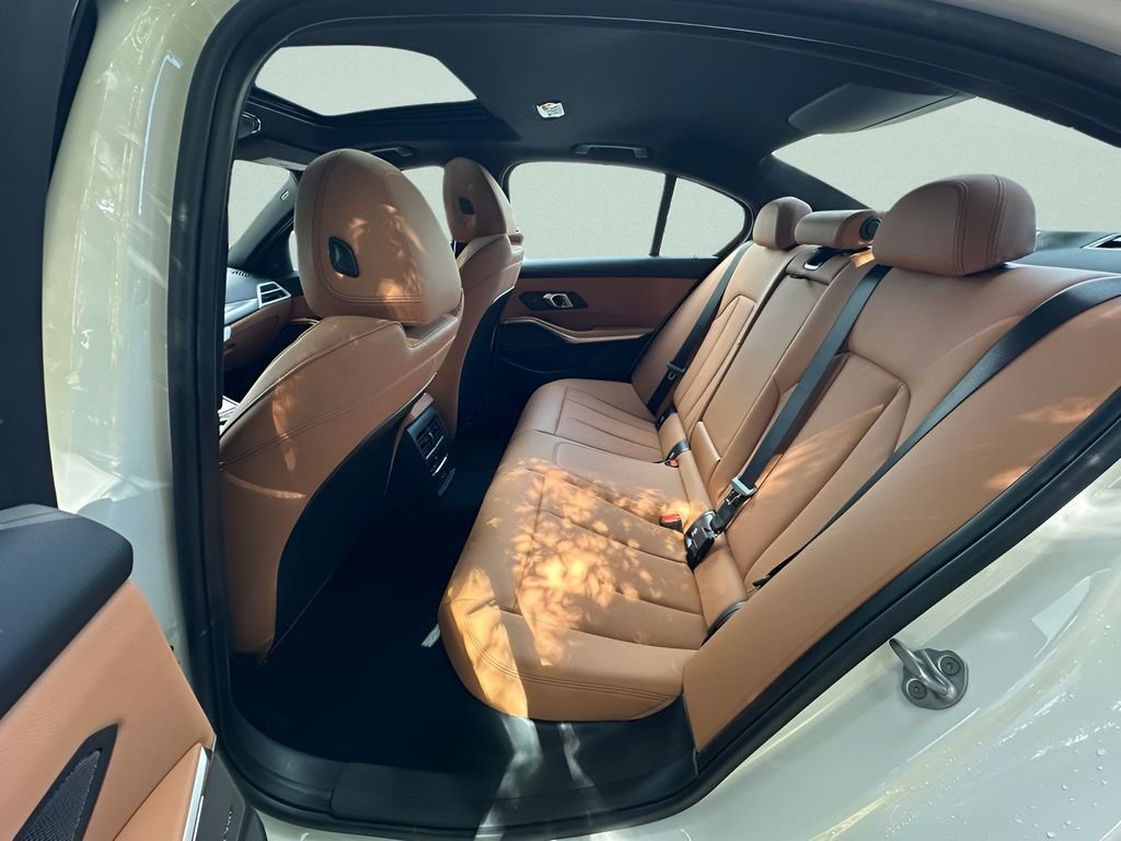 New 2026 Alpine White BMW 330i image 23