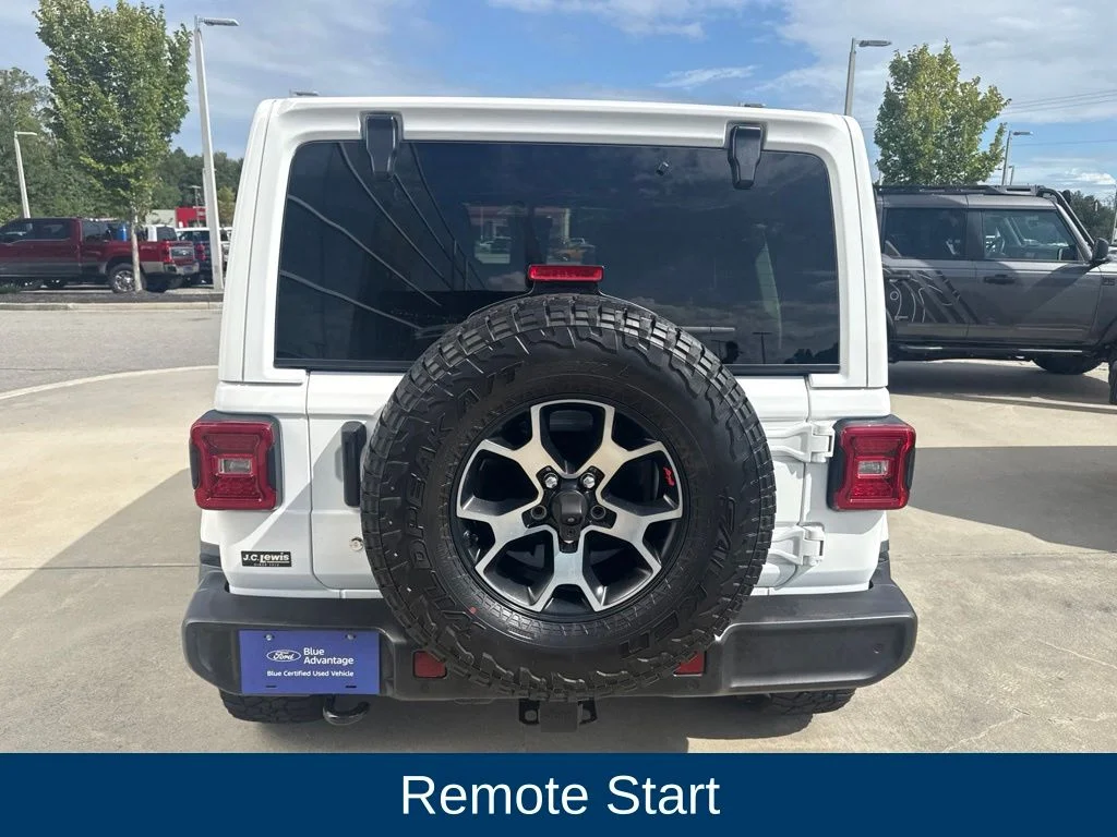 Certified Used 2018 Bright White Clearcoat Jeep Unlimited Sahara image 6