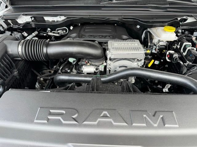 New 2026 Bright White Clear-Coat Exterior Paint RAM Warlock image 26
