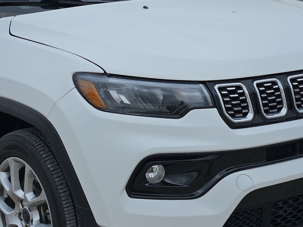 2025 Jeep Compass Limited - Photo 8