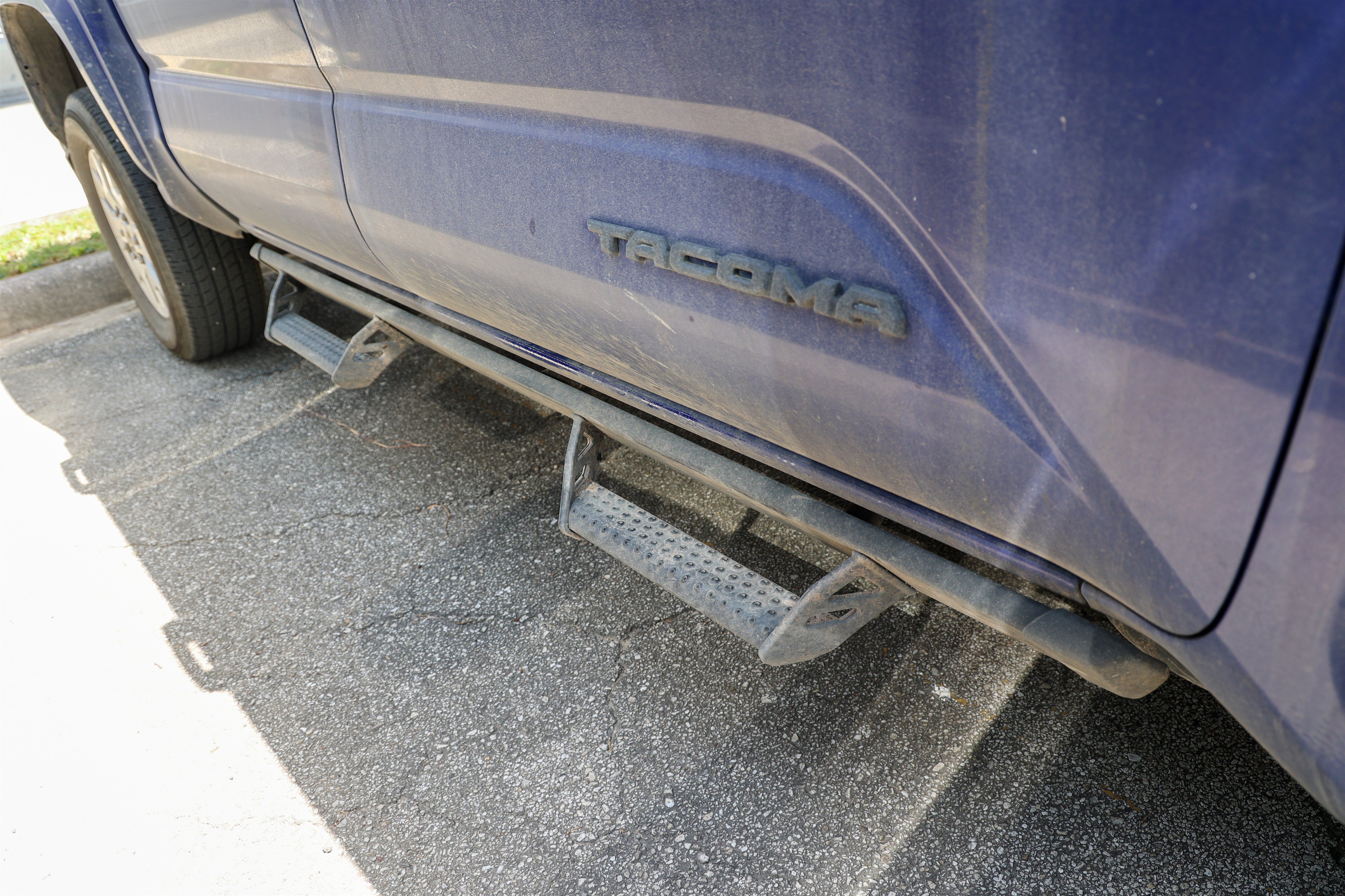 Used 2024 Blue Toyota SR5 image 9