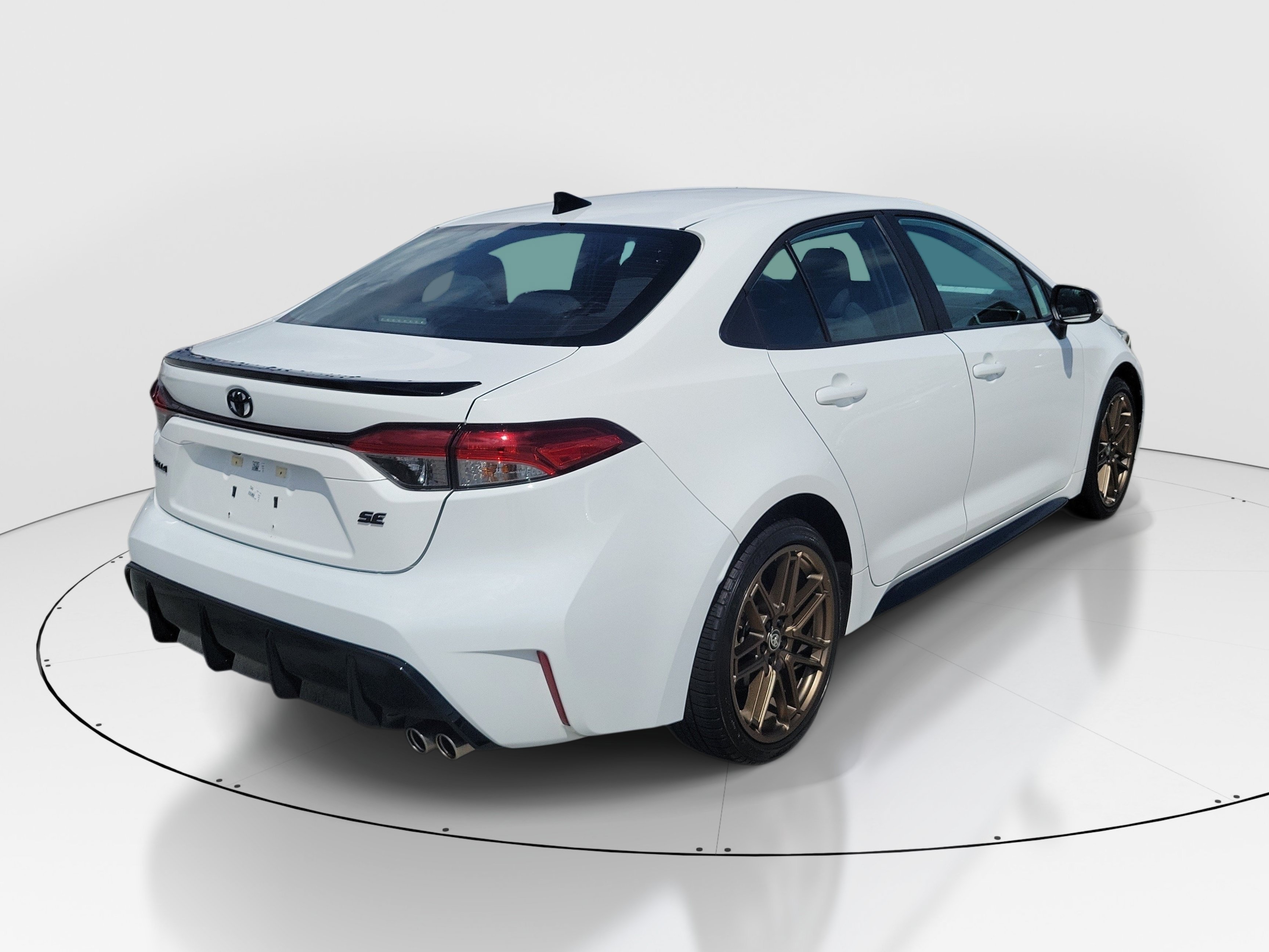 Used 2024 Ice Toyota Nightshade Edition image 6