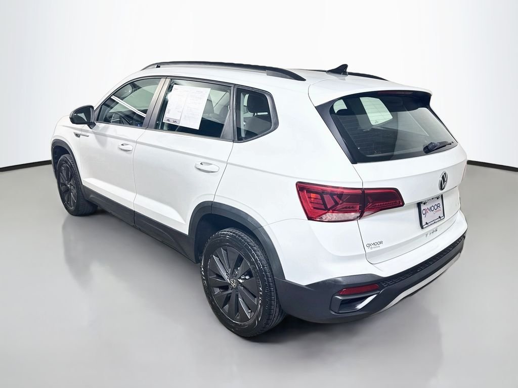Used 2022 Pure White Volkswagen S image 5