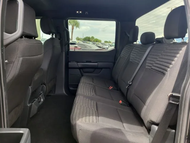 Used 2022 Black Ford XL image 13