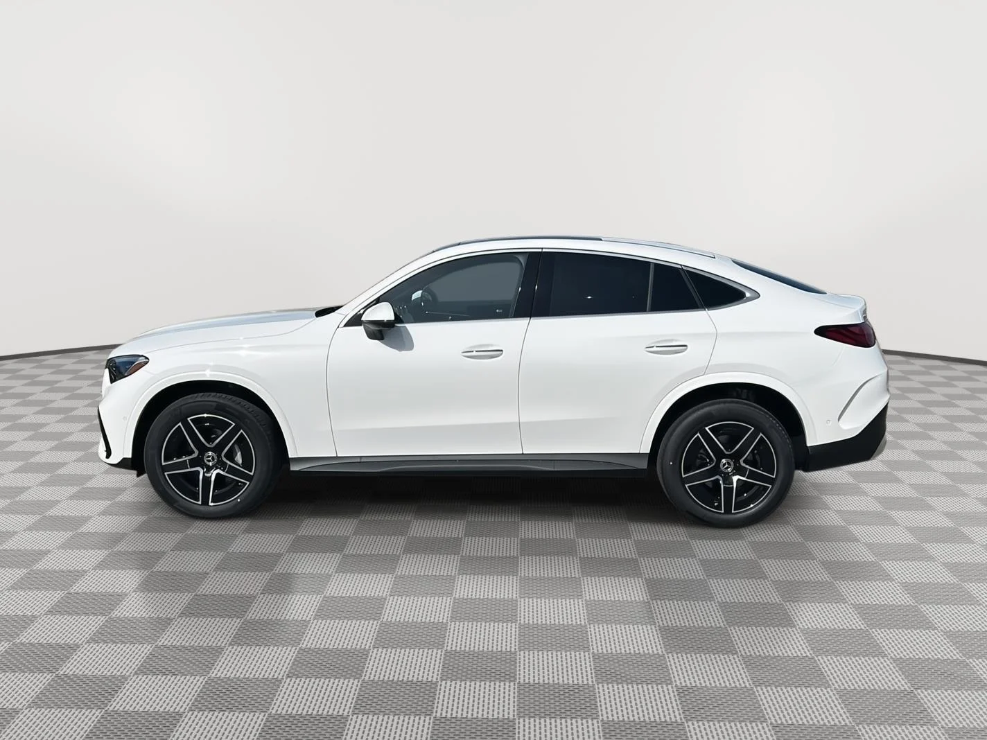New 2026 Polar White Mercedes-Benz GLC 300 image 6