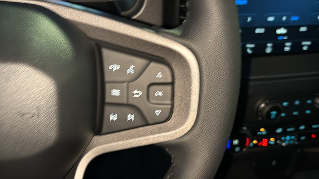 New 2026 Shadow Black Ford Badlands image 17