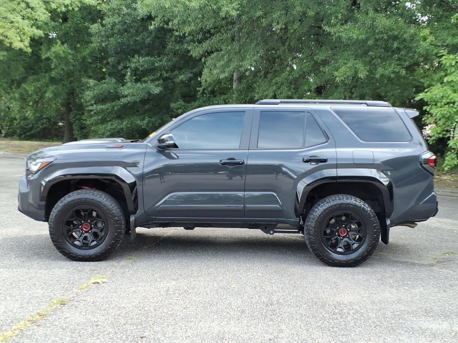 Used 2025 GRAY TOYOTA  image 3