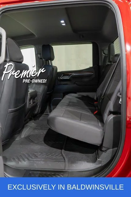 Used 2025 Red Chevrolet LT Trail Boss image 10