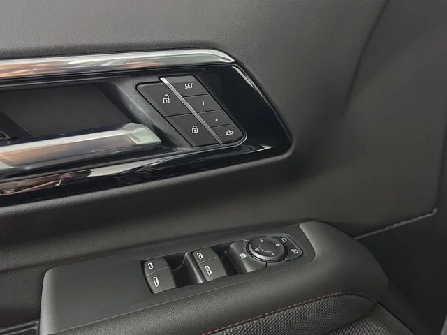 Used 2025 Sterling Gray Metallic Chevrolet RST image 25