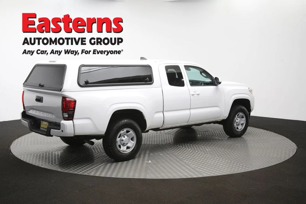 Used 2020 White Toyota SR image 38