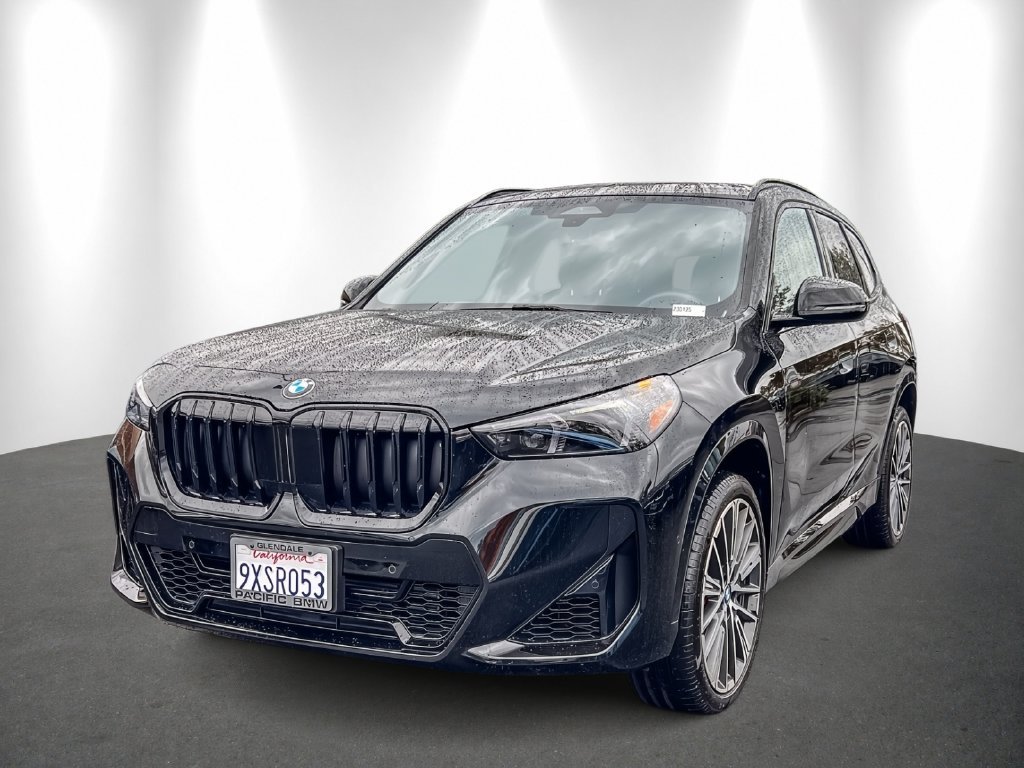 2026 BMW X1 photo 3