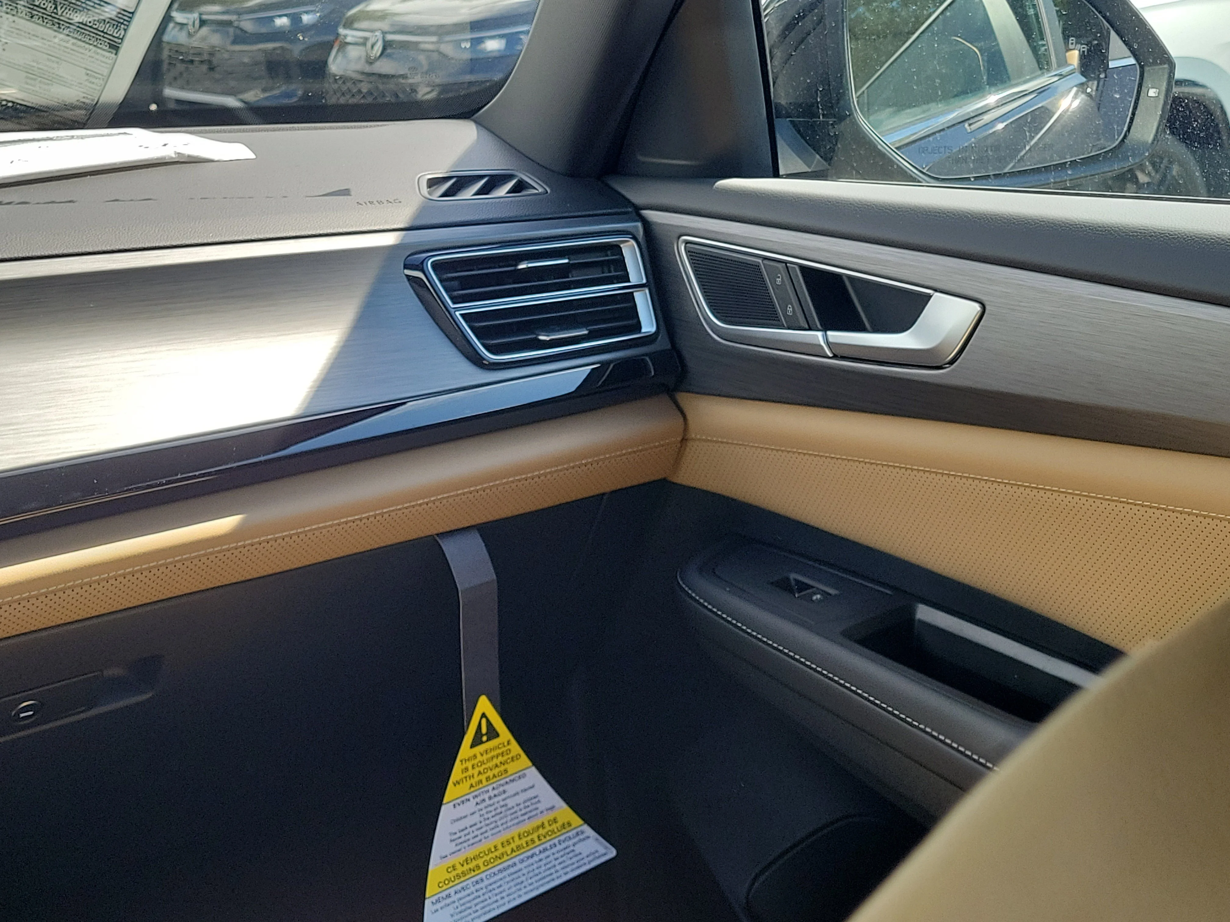 New 2026 Black Volkswagen SE w/Technology image 7