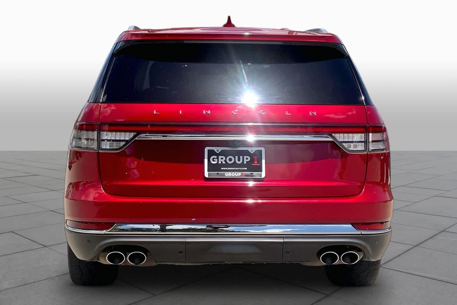 Used 2020 Red Carpet Metallic Tinted Clearcoat Lincoln Reserve image 5